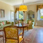 Villa Tenuta Di Pratello 24, Emma