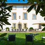 Villa Tenuta Di Pratello 24, Emma Peccioli